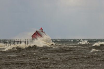 Coastal Hazard Alert: Large Waves Threaten Beachfront Safety and Disrupt Maritime Activities Coastal Hazard Alert
