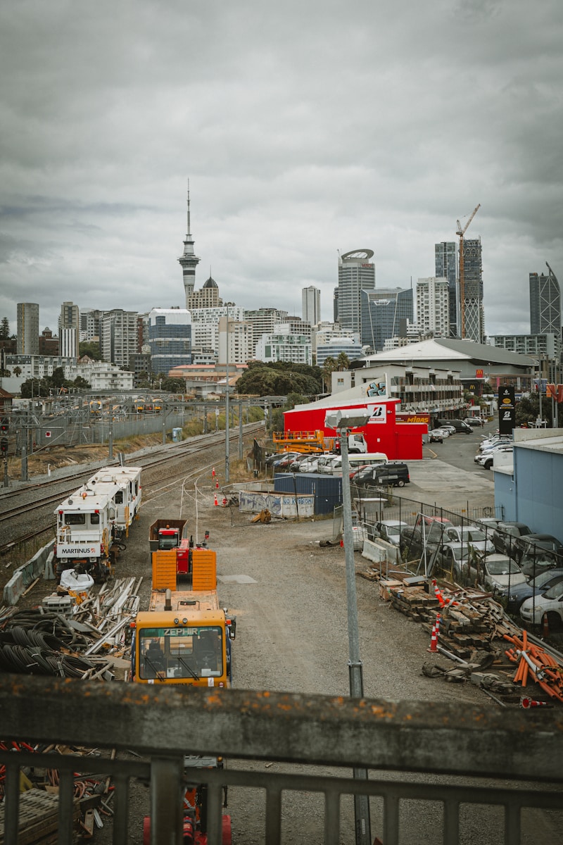 Melbourne MR5 construction project showing urban development and city infrastructure in Victoria
